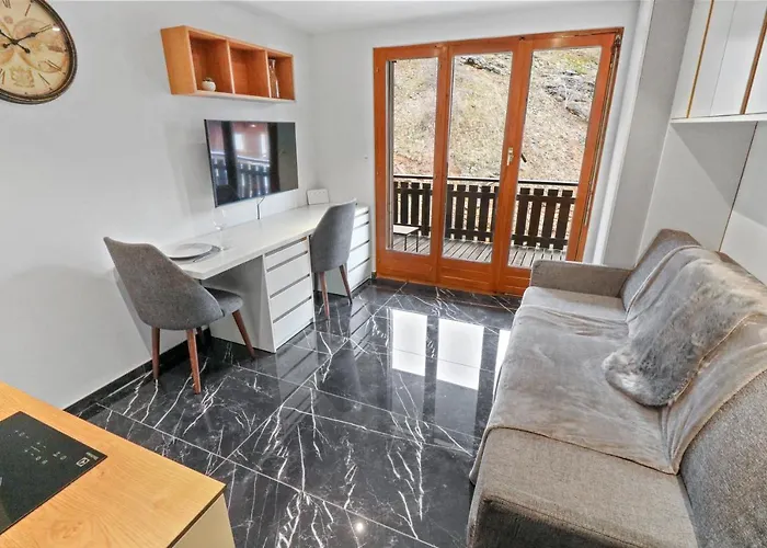 Joli Au Centre De Apartman