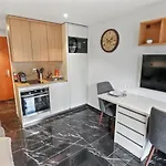 Joli Au Centre De Apartamento *